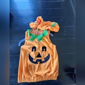 Kids pumpkin costume